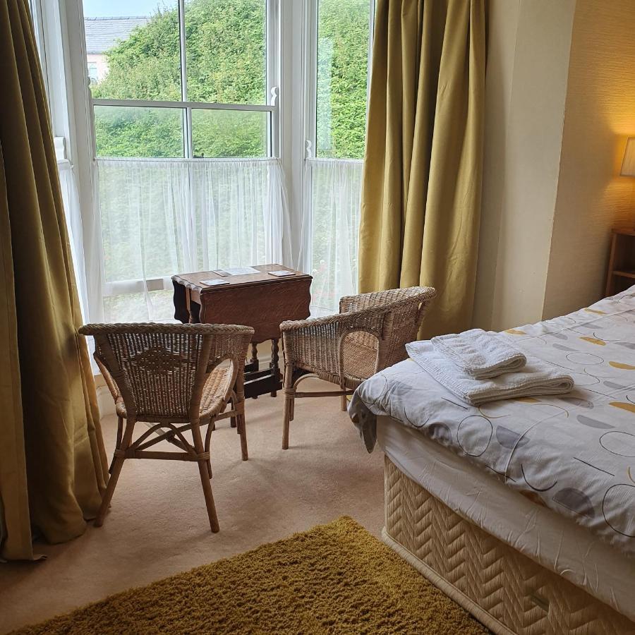 Pendyffryn Manor Bed & Breakfast Little Haven Exterior photo